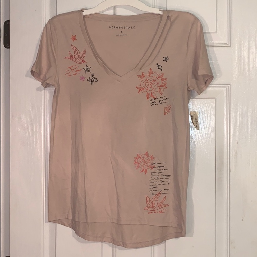 Aeropostal vintage tee size small